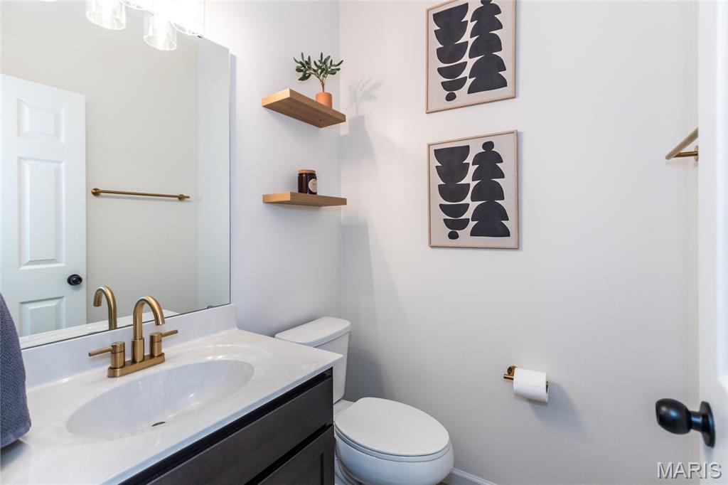 St Charles, Missouri 63301, United States, 4 Bedrooms Bedrooms, ,3 BathroomsBathrooms,Residential,Active,197064