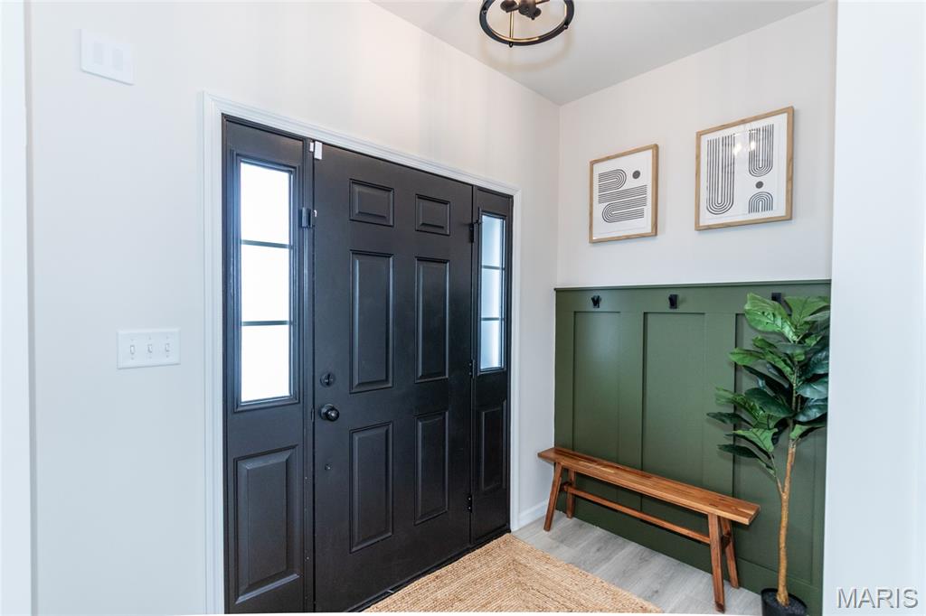 St Charles, Missouri 63301, United States, 4 Bedrooms Bedrooms, ,3 BathroomsBathrooms,Residential,Active,197064