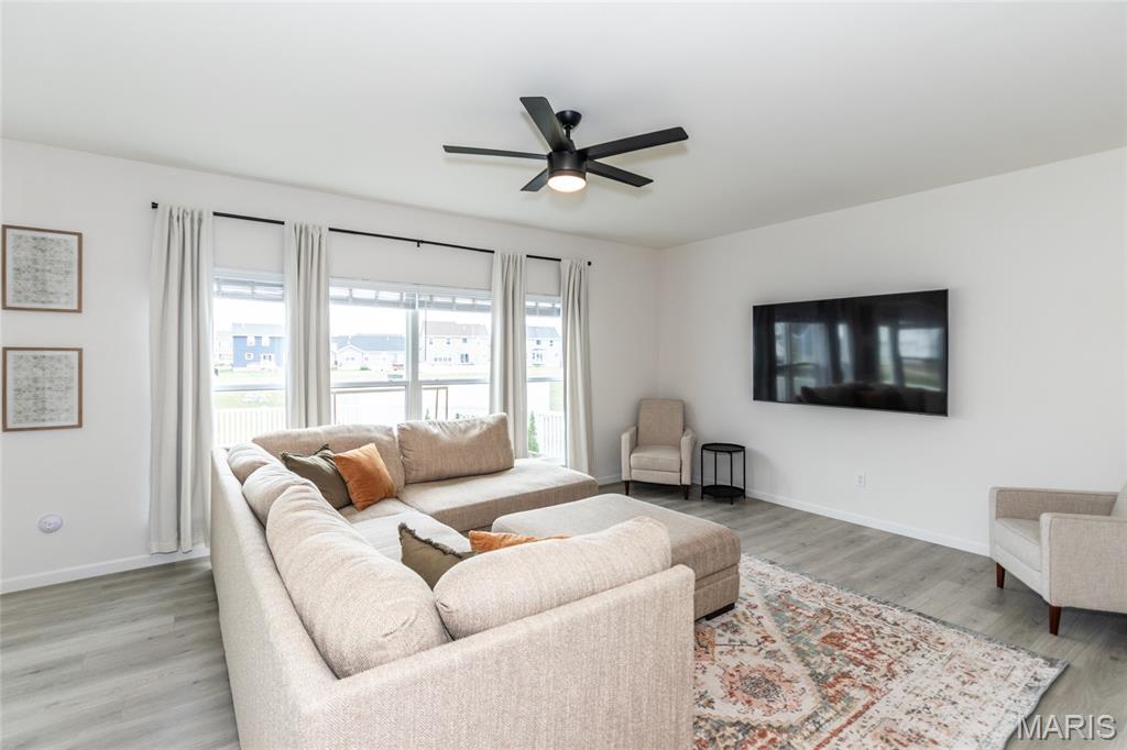 St Charles, Missouri 63301, United States, 4 Bedrooms Bedrooms, ,3 BathroomsBathrooms,Residential,Active,197064