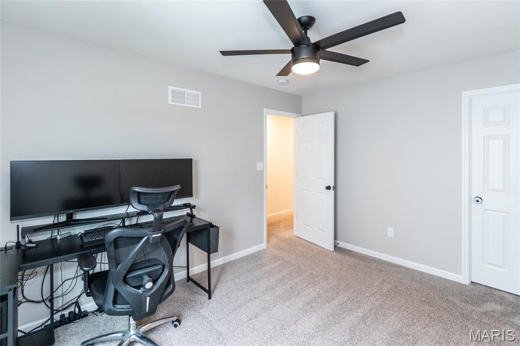 St Charles, Missouri 63301, United States, 4 Bedrooms Bedrooms, ,3 BathroomsBathrooms,Residential,Active,197064