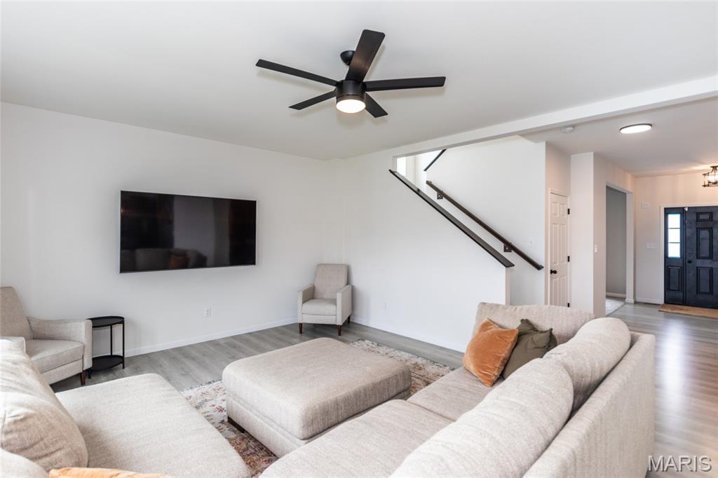 St Charles, Missouri 63301, United States, 4 Bedrooms Bedrooms, ,3 BathroomsBathrooms,Residential,Active,197064