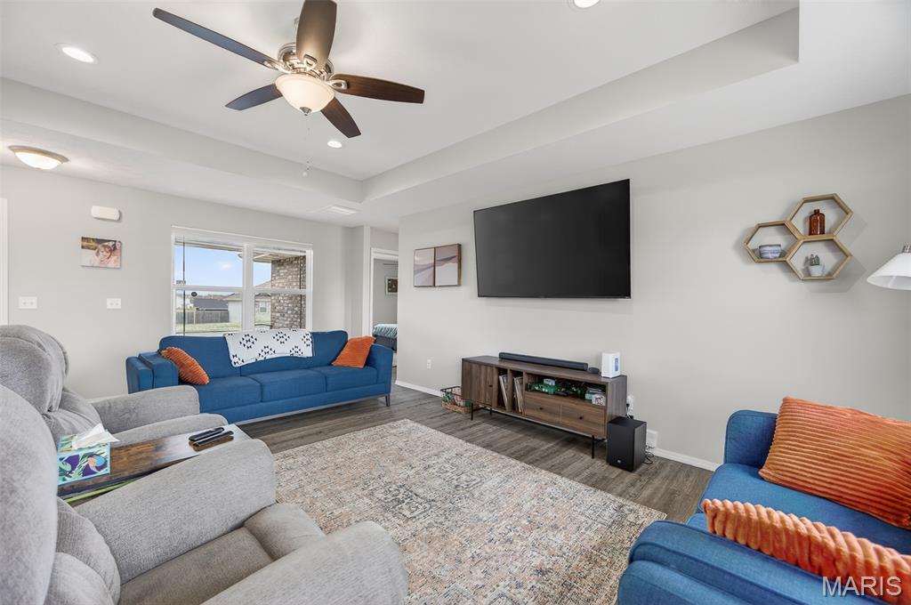 VINTAGE HILLS - Residential