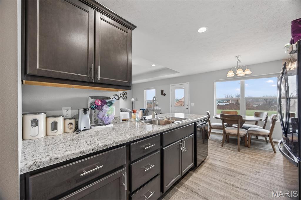 VINTAGE HILLS - Residential