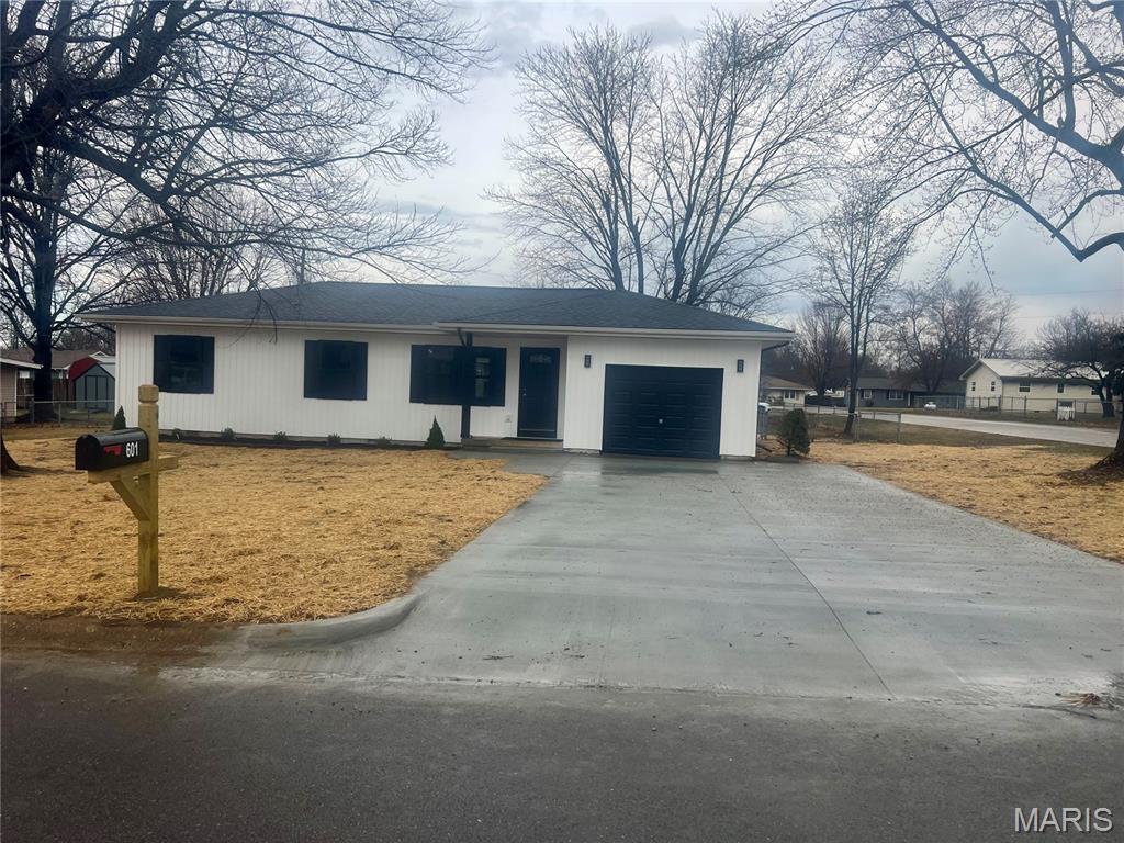 MAPLECREST ADDITION - Residential