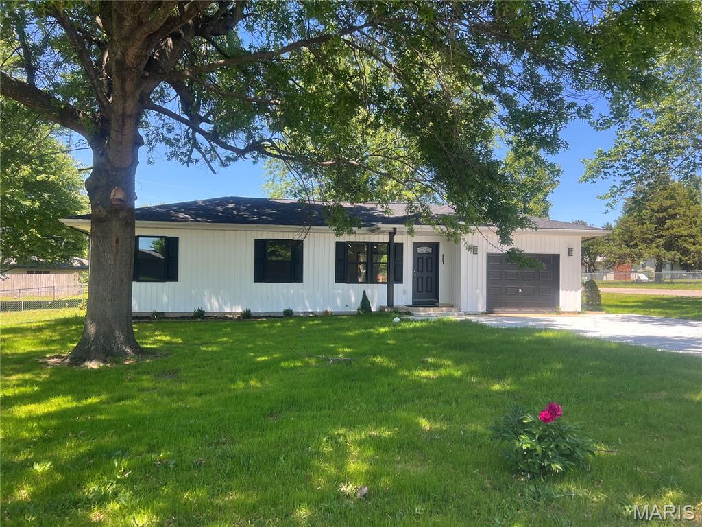 MAPLECREST ADDITION - Residential