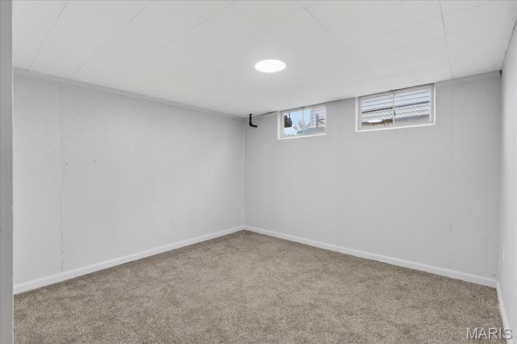 Hathaway Manor 7 - Residential