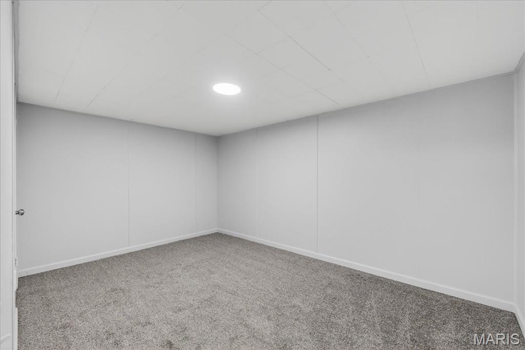 Hathaway Manor 7 - Residential