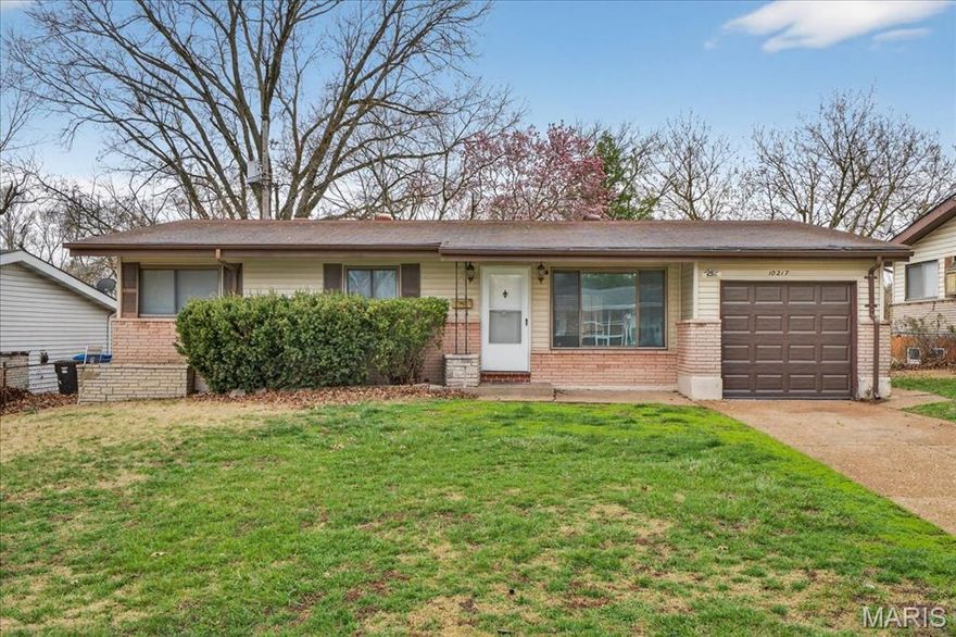 This home is a stand out with its 3 generously sized bedrooms, FULL BATH in the primary bedroom, and INTERIOR ACCESS to the ATTACHED GARAGE. The large windows throughout the main floor bring in all the natural light. There's an additional living area off the kitchen that can be used as a playroom or den. Hardwood floors throughout the main floor. The partially finished lower level has a bar, decorative fireplace, large entertaining area and additional sleep room not to mention extra storage space. A fenced in, flat backyard rounds out the features of this great home. Seller already has PASSED OCCUPANCY.