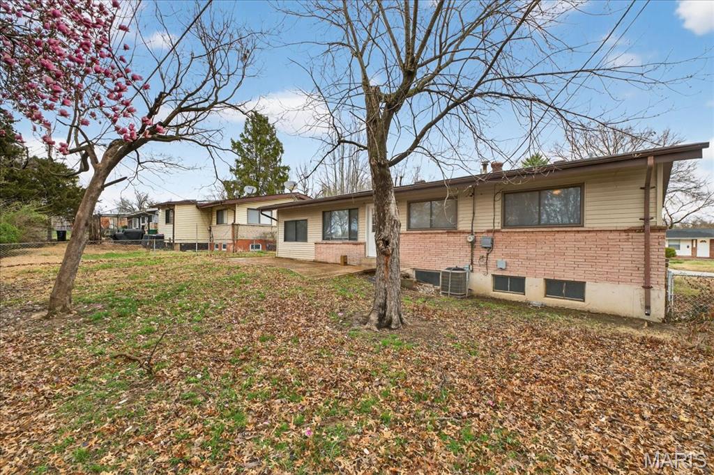 Hathaway Manor 7 - Residential