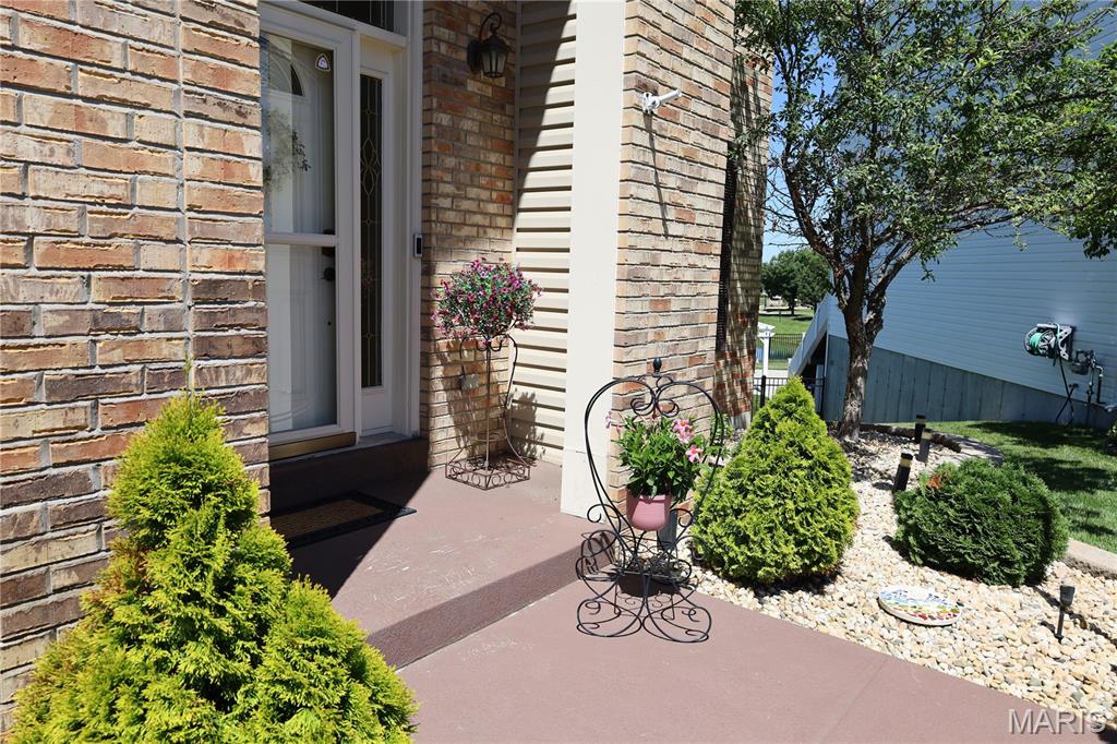 535 Garrick Place