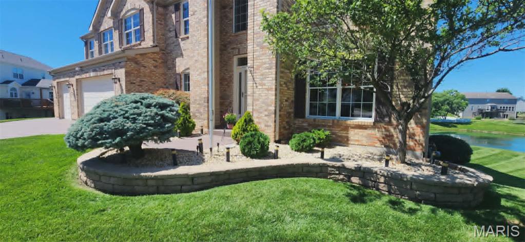 535 Garrick Place