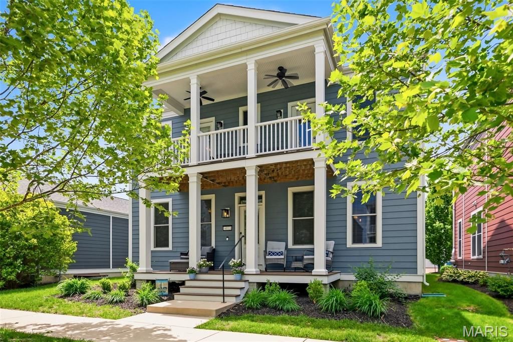 Photo of 6013 New Town Drive, St Charles, MO 63301 (MLS # 26015473)