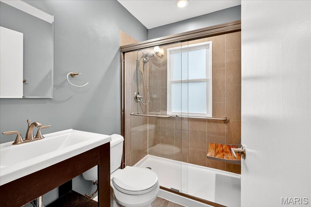 St Louis, Missouri 63134, United States, 2 Bedrooms Bedrooms, ,1 BathroomBathrooms,Residential,Coming Soon,239763