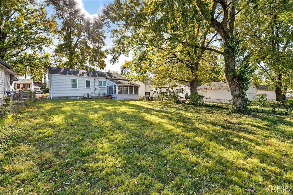 St Louis, Missouri 63134, United States, 2 Bedrooms Bedrooms, ,1 BathroomBathrooms,Residential,Coming Soon,239763