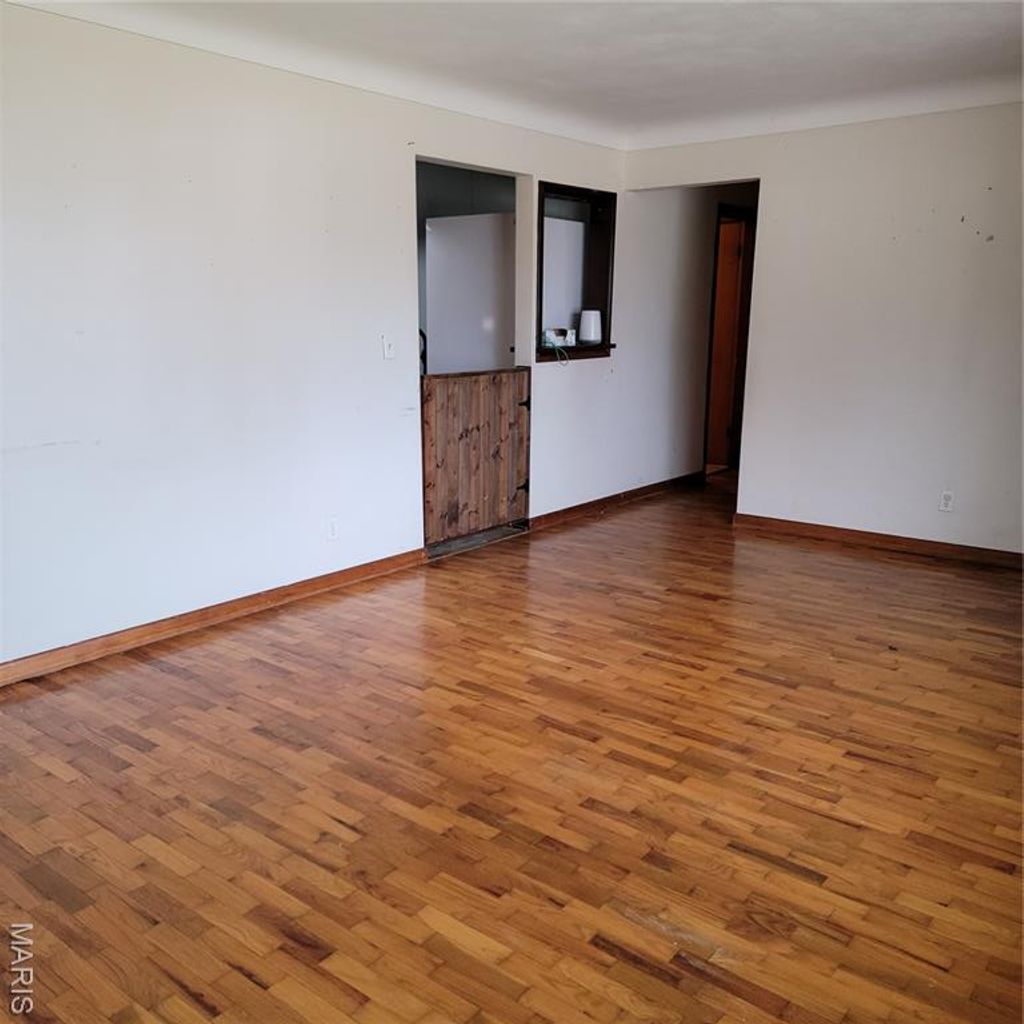 Photo of 503 W Eighth St. St, Belle, MO 65013 (MLS # 25073031)