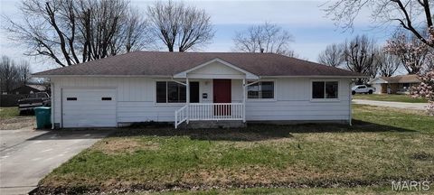 503 W Eighth St. Belle MO 65013