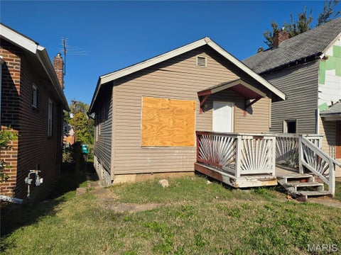 Tiny photo for 5917 Harney Avenue, St Louis, MO 63136 (MLS # 26068919)