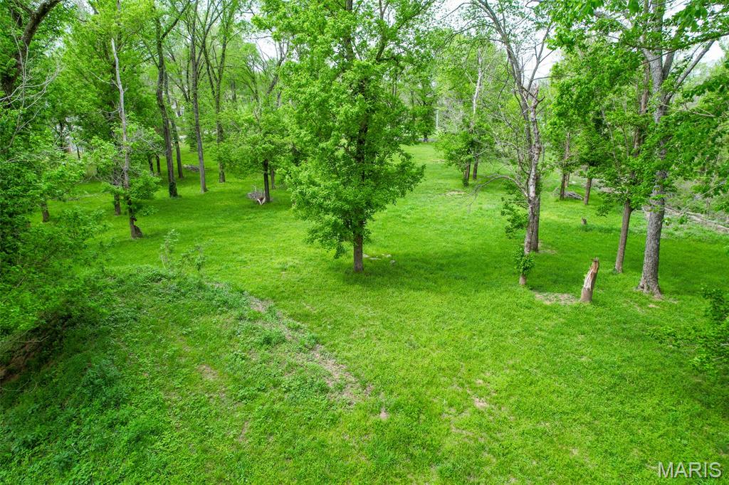 Ponds Corner 03 - Land