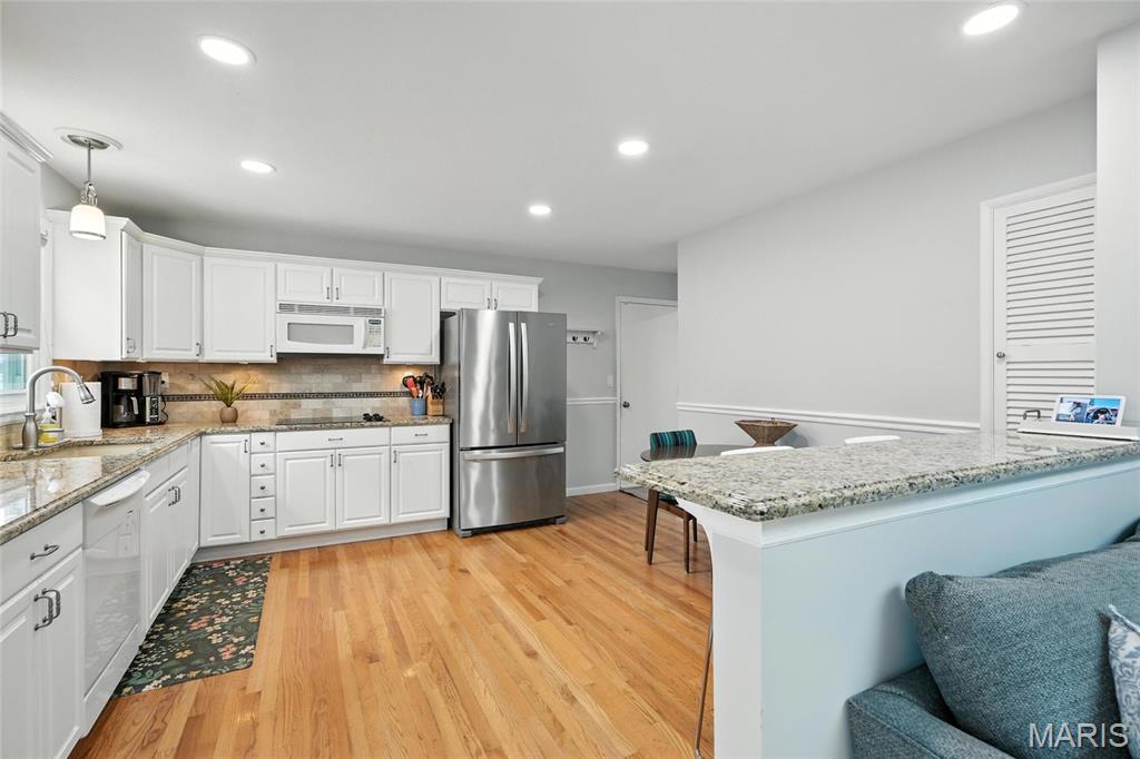 419 Trail Grove Court
