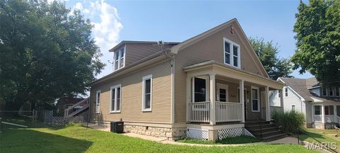 263 High Street Washington MO 63090