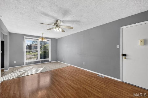 Tiny photo for 3170 Leisurewood Court #B, Florissant, MO 63033 (MLS # 26069037)