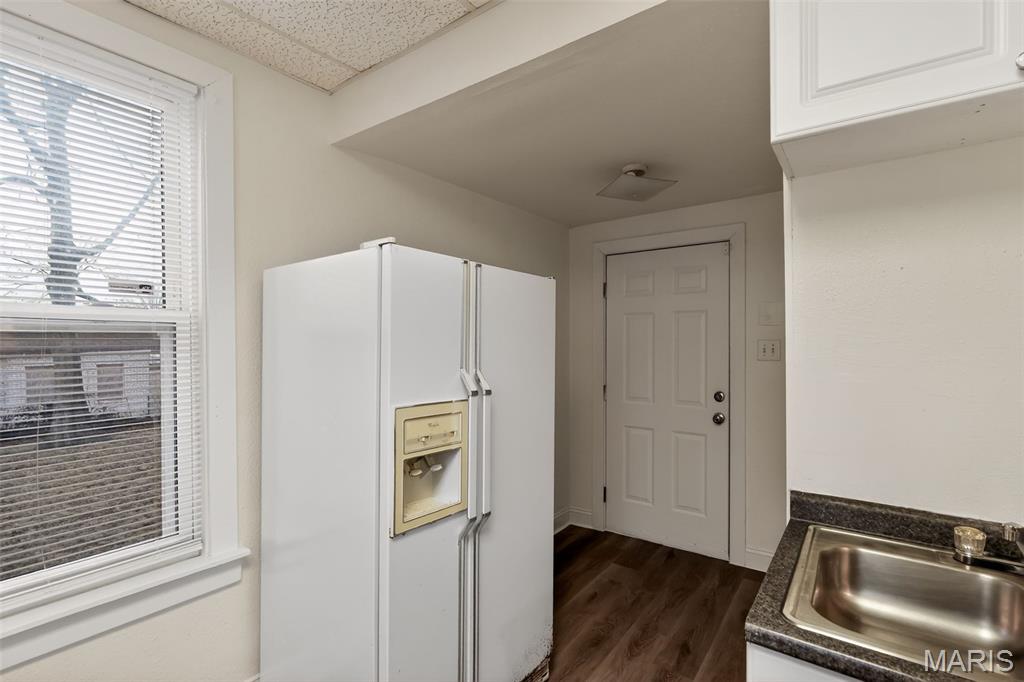 Spring Ave Place - Residential