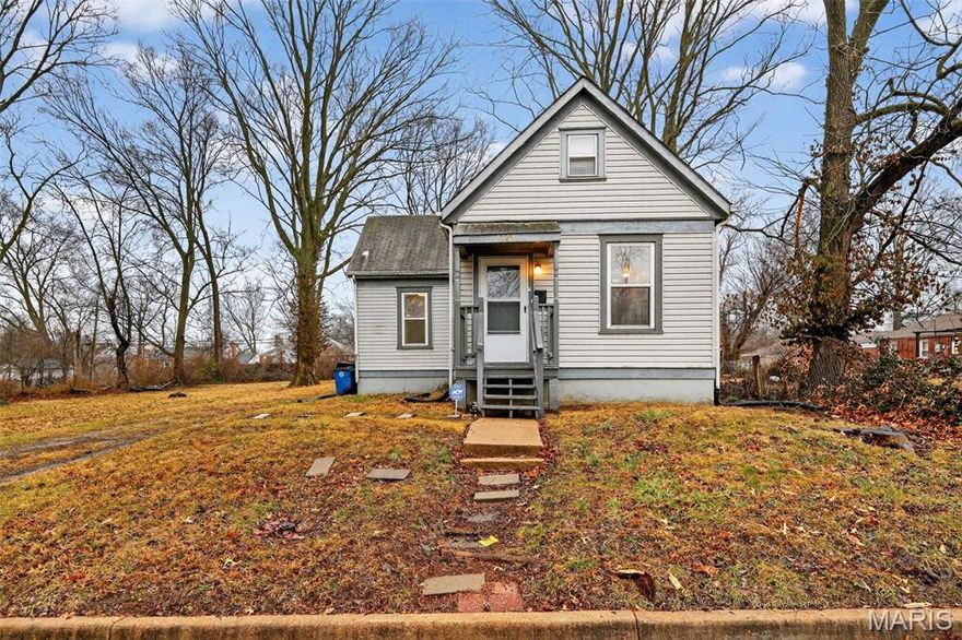 Charming 1.5-story home in University City with inviting curb appeal and a covered front entry! Inside, you’ll find neutral colors and abundant natural light that create a warm and welcoming atmosphere throughout.

The home features a spacious living room that flows into an open dining area, providing a comfortable layout for both everyday living and entertaining. The kitchen includes a refrigerator and range and offers space for a breakfast table, making it a bright and functional spot for casual meals.

The primary bedroom suite is conveniently located on the main floor, offering privacy and comfort. Upstairs, you’ll find two additional bedrooms and a full bathroom, providing flexible space for family, guests, or a home office.

A partial basement adds extra storage and utility space. With its charming layout, practical features, and desirable location in University City, this home is ready for its next owner to move in and make it their own.