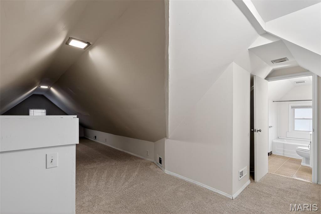 Spring Ave Place - Residential