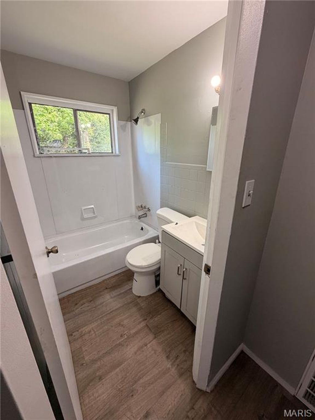 Photo of 10304 Earl Drive, St Louis, MO 63136 (MLS # 26028387)