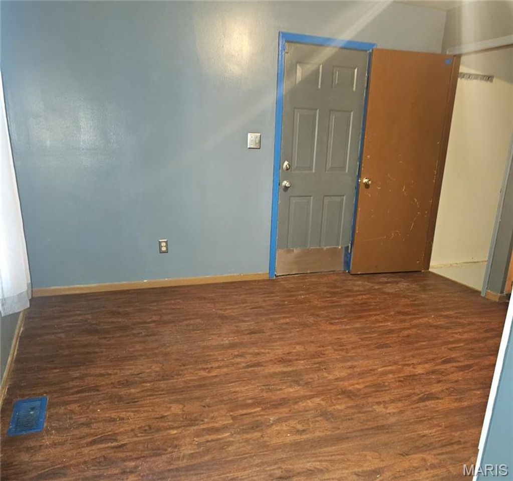 Photo of 716 Bell Avenue, Webster Groves, MO 63119 (MLS # 26029029)