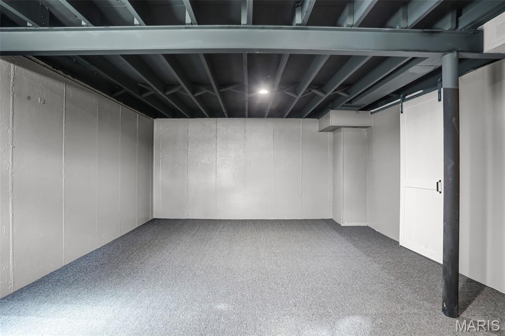 Glasgow Village Unit 16 - Residential