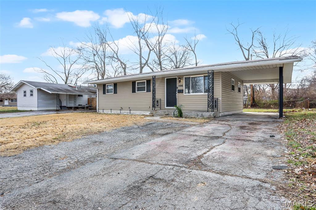 Glasgow Village Unit 16 - Residential