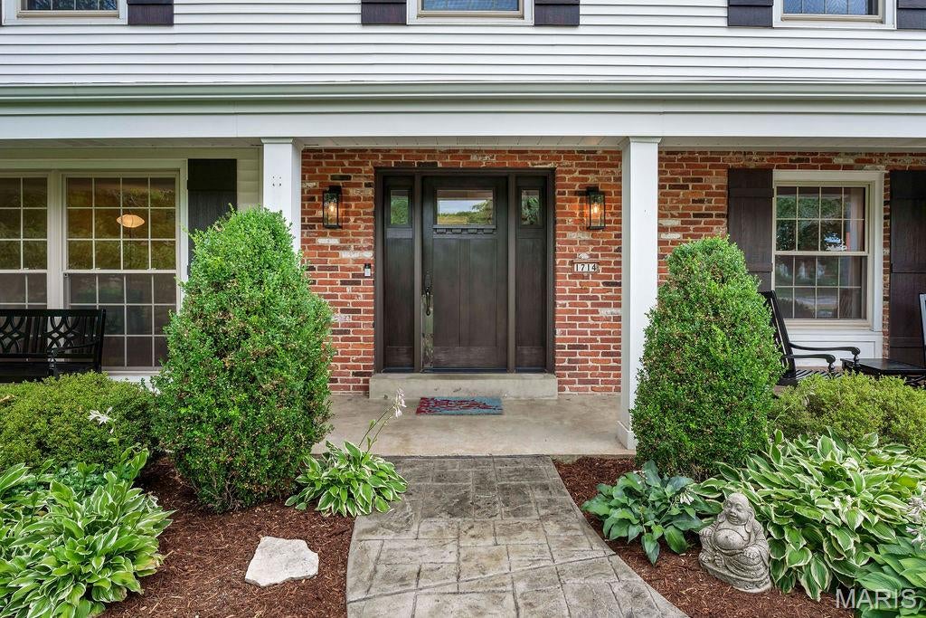 1714 Greening Lane