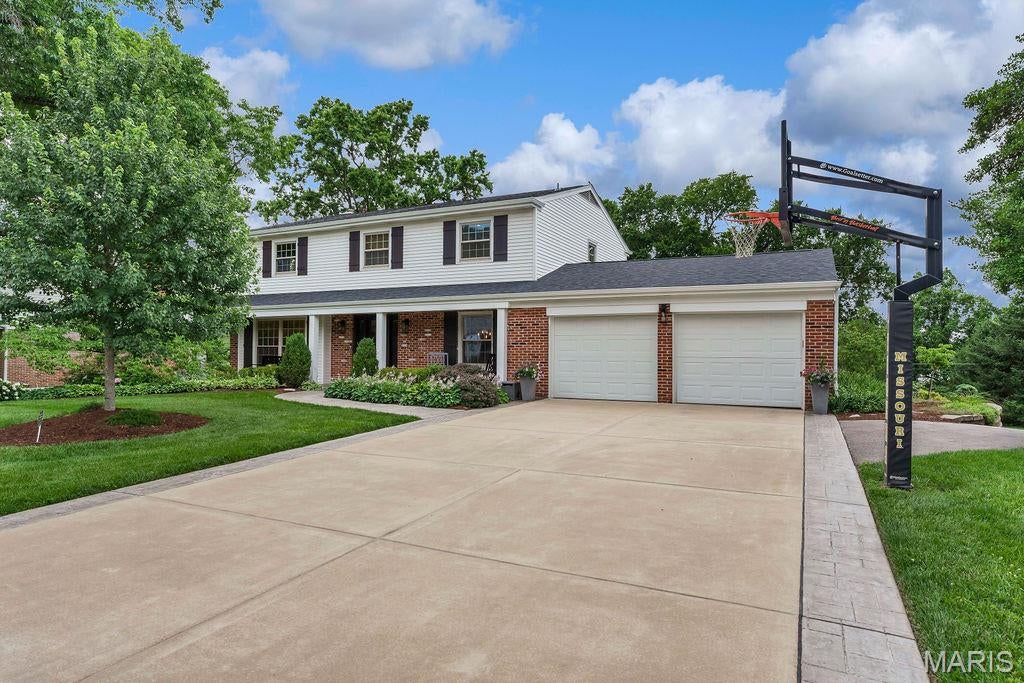 1714 Greening Lane