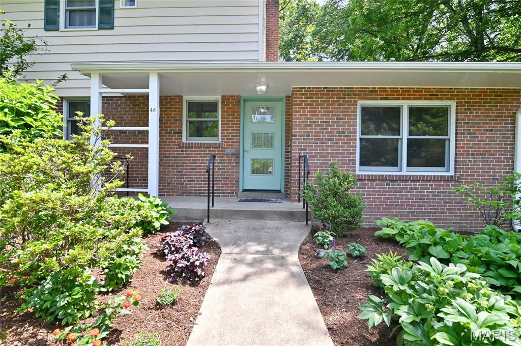 48 Webster Woods Drive