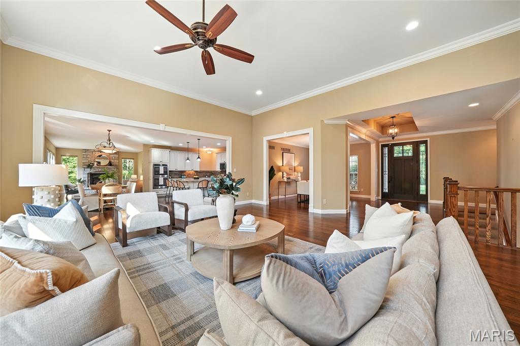 Estates At Deer Hollow - Residential