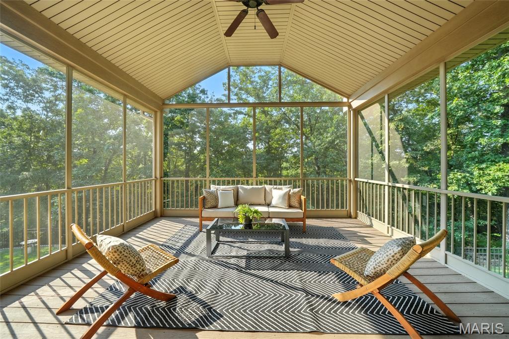 Estates At Deer Hollow - Residential