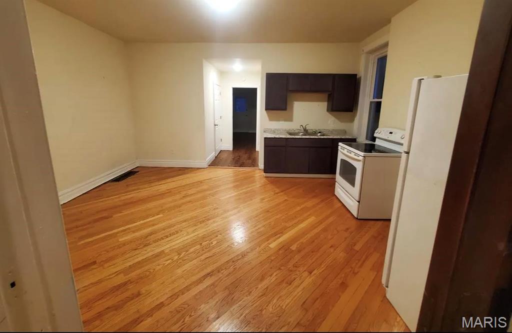 4157-59 Castleman Avenue