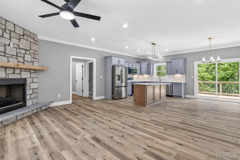 Tiny photo for 318 Rue Marseilles, Bonne Terre, MO 63628 (MLS # 26030725)