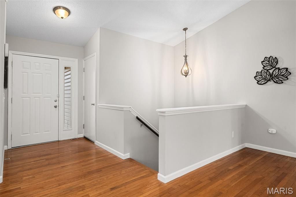 Photo of 807 Briarwood Court, Lake Saint Louis, MO 63367 (MLS # 25082818)