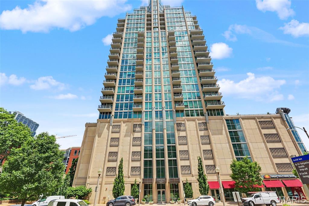 Park East Tower - Residential