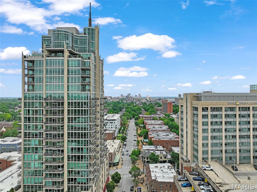 Park East Tower - Residential