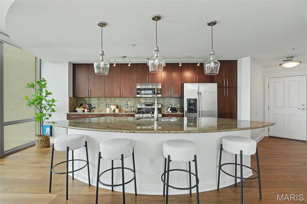 Park East Tower - Residential