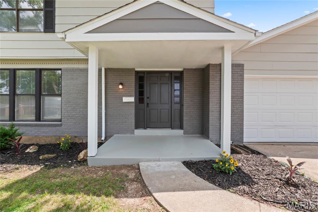 2462 Pontchartrain Drive