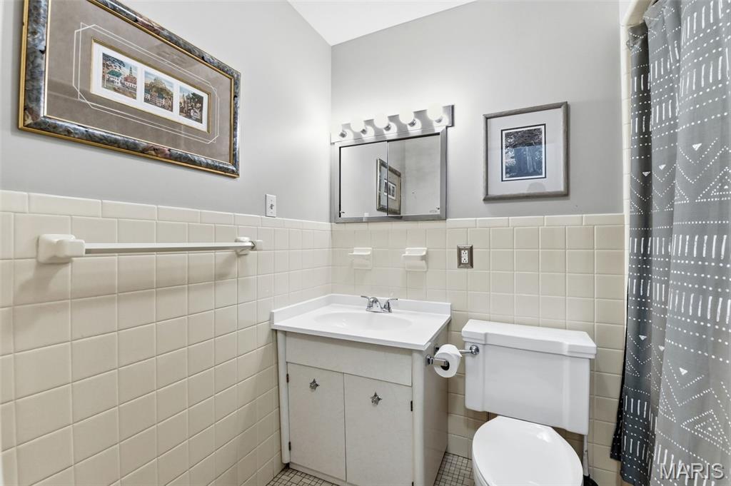 Colonial Forest - Residential