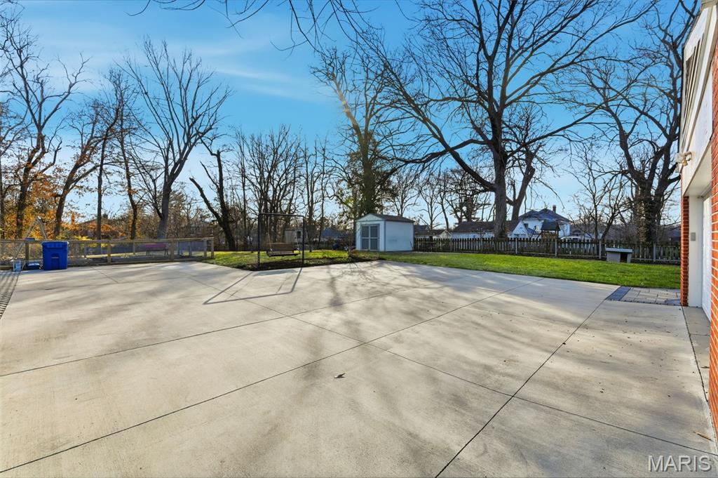 Colonial Forest - Residential