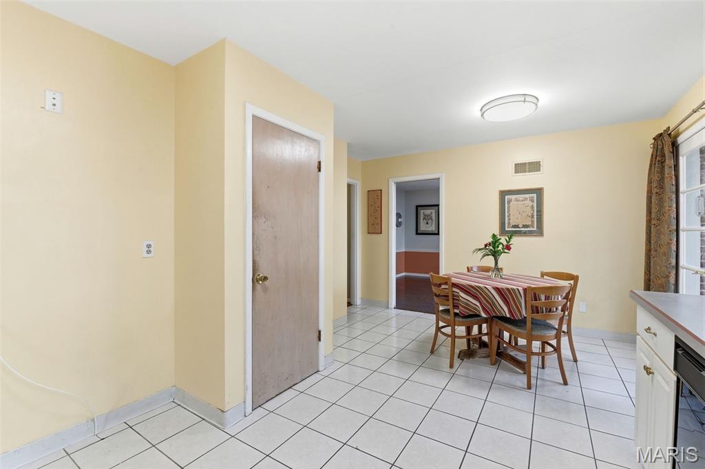 Colonial Forest - Residential