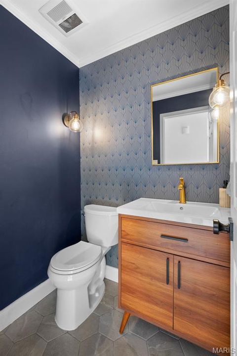 Tiny photo for 14121 Parliament Drive, Chesterfield, MO 63017 (MLS # 26003803)