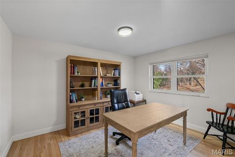 Tiny photo for 14121 Parliament Drive, Chesterfield, MO 63017 (MLS # 26003803)