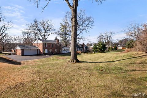 Tiny photo for 14121 Parliament Drive, Chesterfield, MO 63017 (MLS # 26003803)
